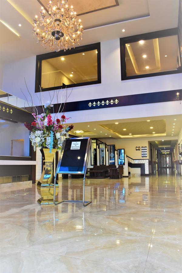 Hotel Ashish Continental Phagwāra Екстериор снимка