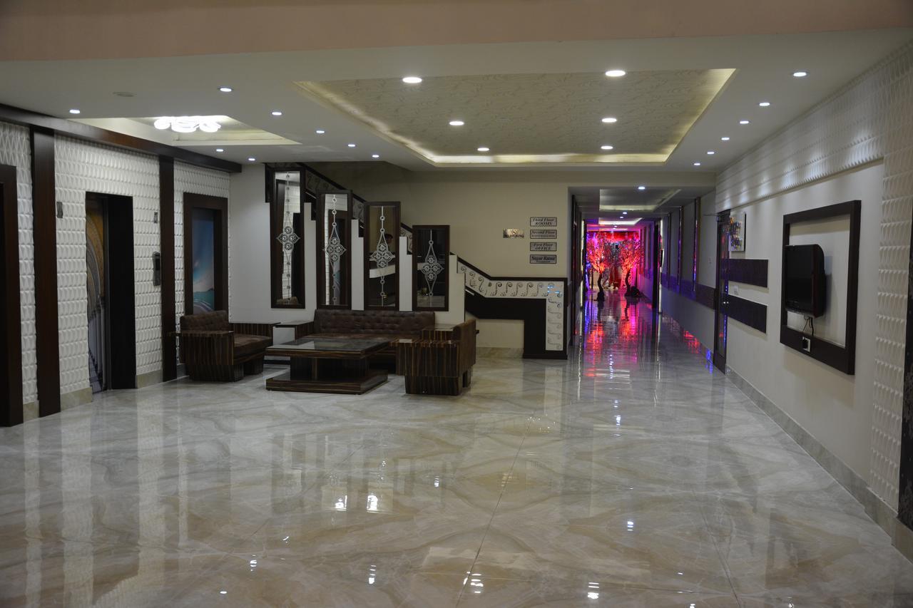 Hotel Ashish Continental Phagwāra Екстериор снимка
