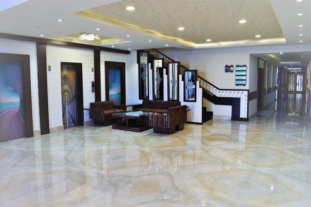 Hotel Ashish Continental Phagwāra Екстериор снимка